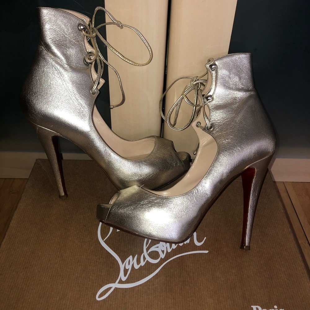 Christian Louboutin JUSTE 120 Metallic Gold